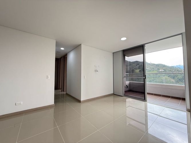 Apartamento en Arriendo en Camino Verde, Envigado - Miniatura 12