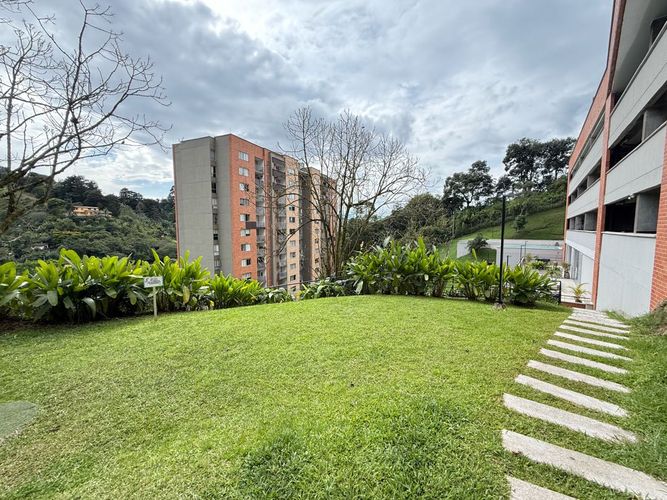 Apartamento en Arriendo en Camino Verde, Envigado - Miniatura 27