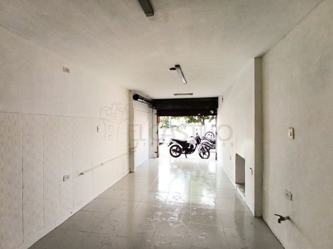 Local en  Arriendo en La gloria, Medellín - Miniatura 2
