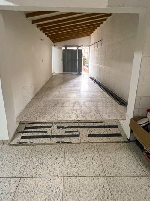 Casa en arriendo en Belen Alameda, Medellín - Miniatura 5