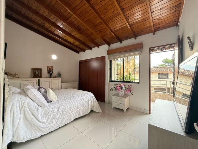 Casa en Venta en Calasanz, Medellín - Miniatura 11