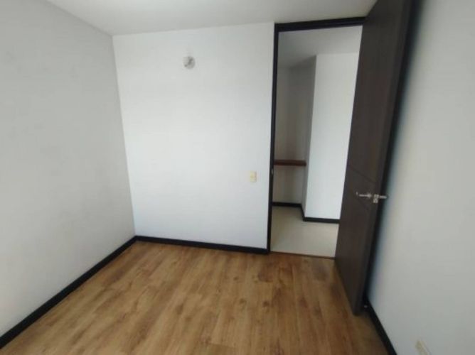 Apartamento en Arriendo en Prados de Sabaneta, Sabaneta - Miniatura 6