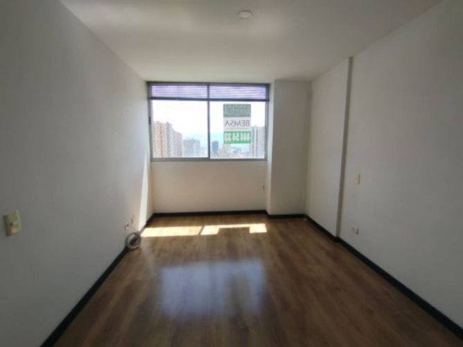 Apartamento en Arriendo en Prados de Sabaneta, Sabaneta - Miniatura 8