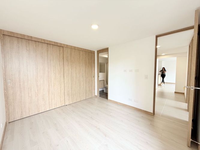 Apartamento en Venta en Camino Verde, Envigado - Miniatura 5