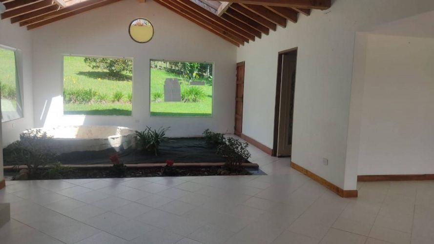 Finca en Arriendo en San Antonio de Pereira, Rionegro - Miniatura 12