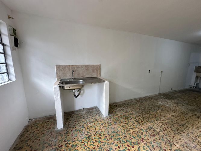 Local en Venta en Castilla, Medellín - Miniatura 4