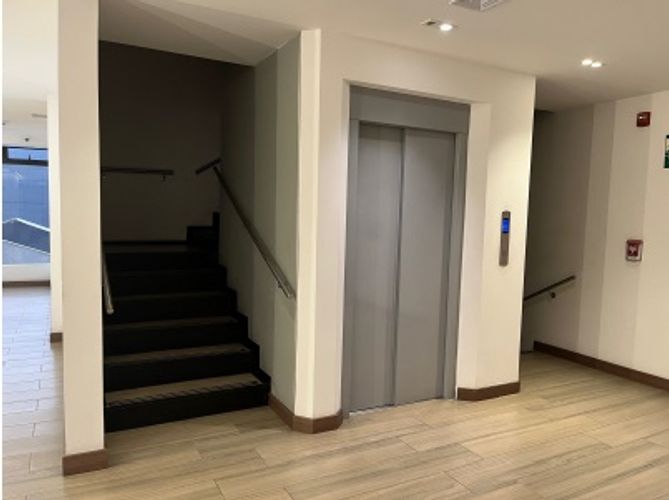 Edificio en Arriendo en Los cedritos, Bogotá - Miniatura 5