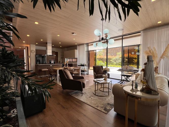 Casa en Arriendo en Envigado - Imagen 1