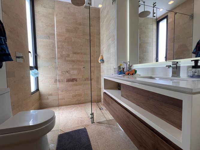 Casa en Arriendo en Envigado - Miniatura 17