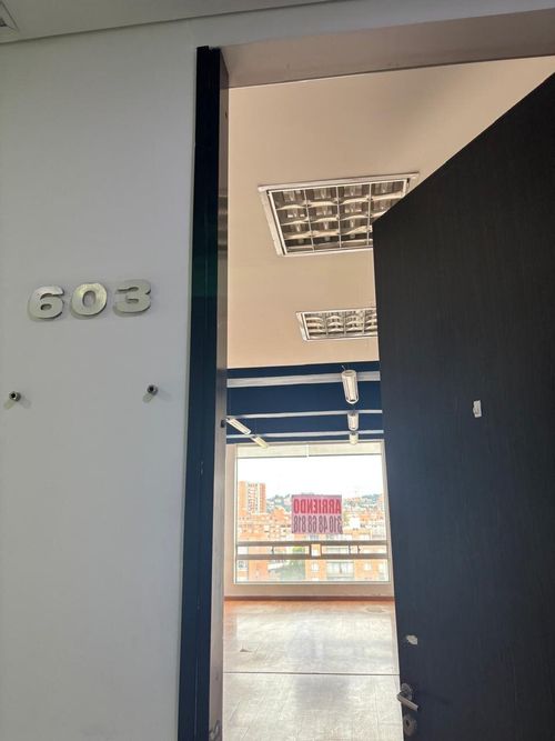 Oficina en Arriendo en Puente largo, Bogotá - Miniatura 2