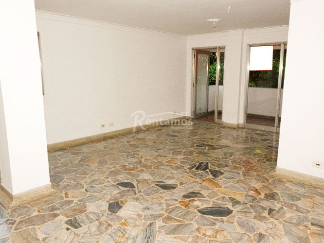 Apartamento en Arriendo en El Poblado, Medellín - Miniatura 4
