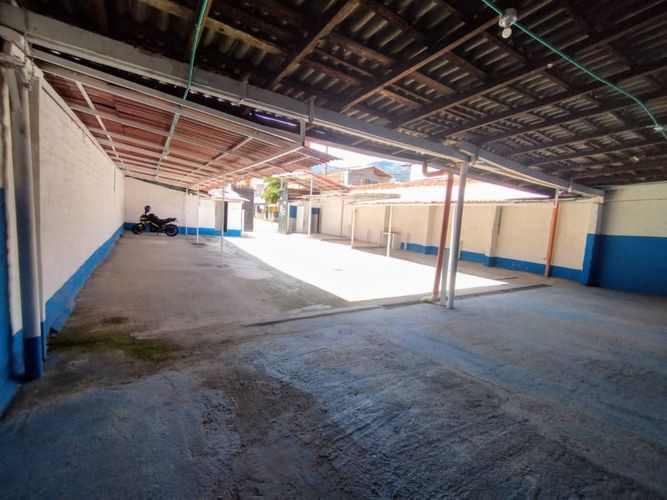 Parqueadero en  Arriendo en La america, Medellín - Miniatura 10