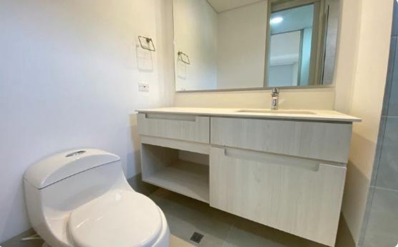 Apartaestudio en Venta en El Poblado, Medellín - Miniatura 3