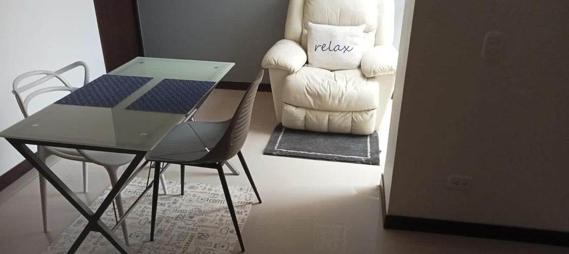 Apartaestudio en Arriendo en Laureles, Medellín - Miniatura 2