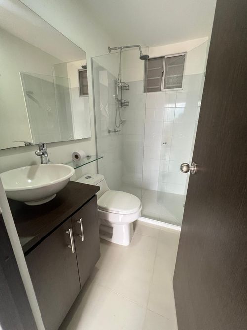 Apartaestudio en Arriendo en Laureles, Medellín - Miniatura 11