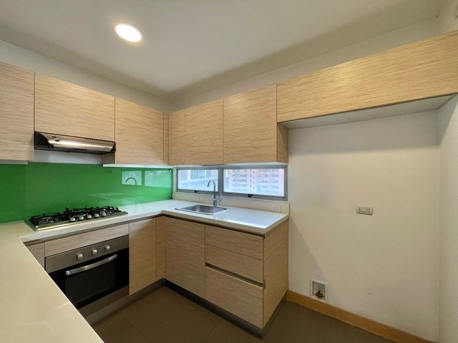 Apartaestudio en Arriendo en Lalinde, Medellín - Miniatura 3