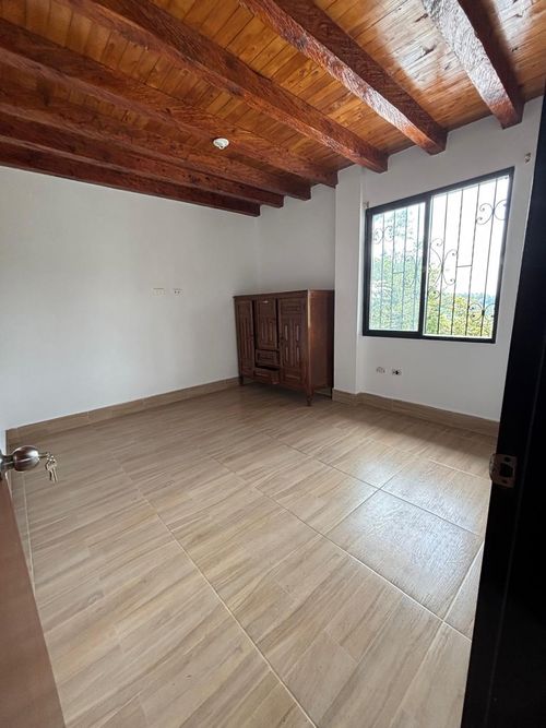 Finca en Arriendo en Guarne - Miniatura 4