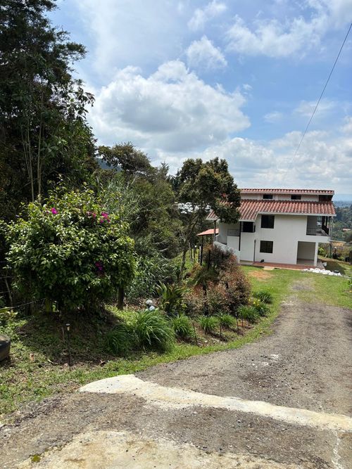Finca en Arriendo en Guarne - Miniatura 10