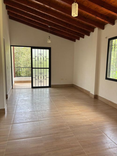 Finca en Arriendo en Guarne - Miniatura 14