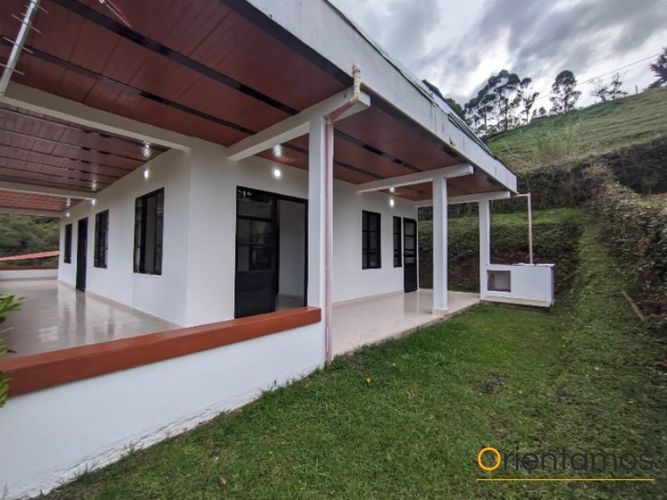 Finca en Arriendo en El salado, Guarne - Miniatura 2