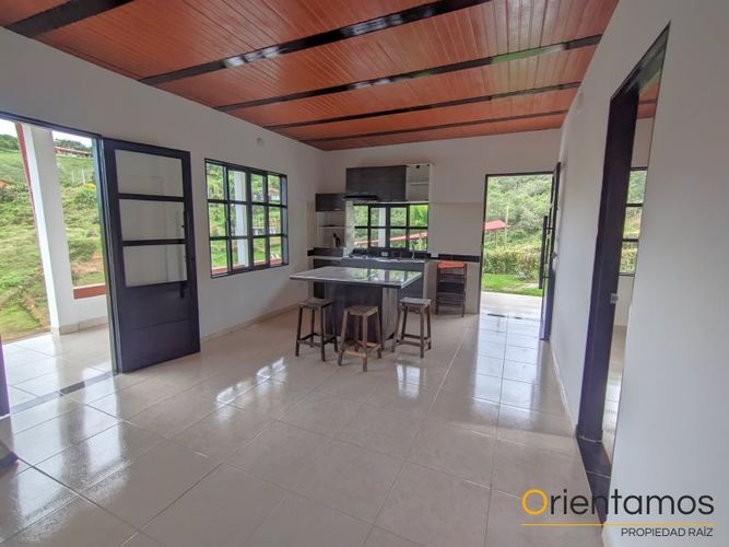 Finca en Arriendo en El salado, Guarne - Miniatura 4