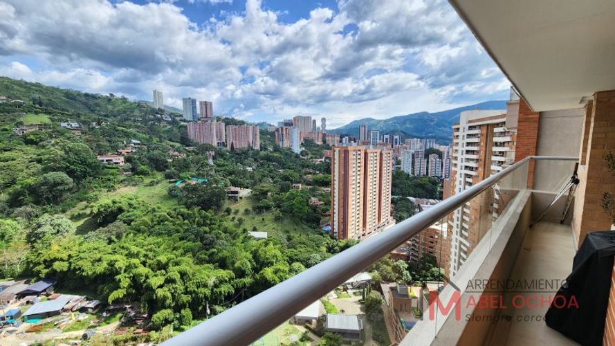 Apartamento en Arriendo en Las Lomitas, Sabaneta - Miniatura 3