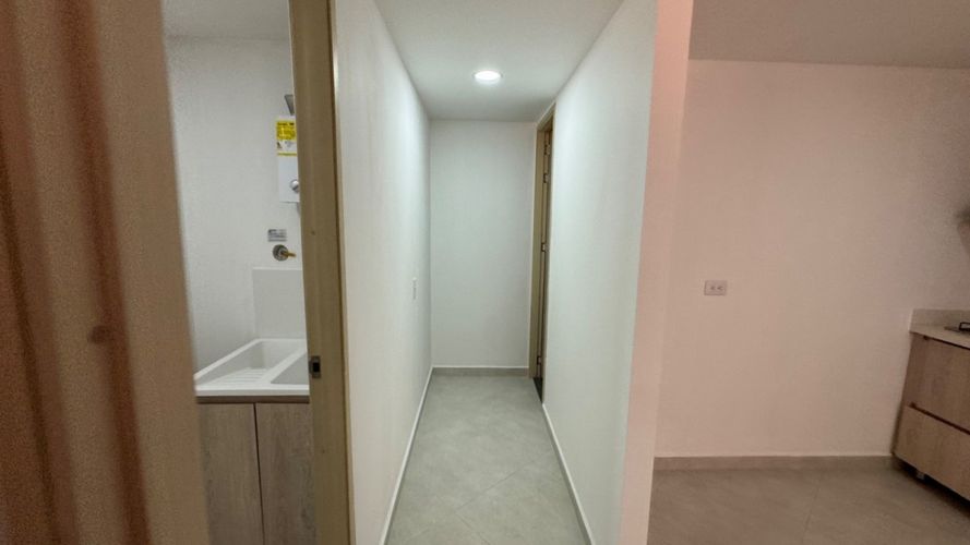 Apartaestudio en Arriendo en San joaquin, Sabaneta - Miniatura 2