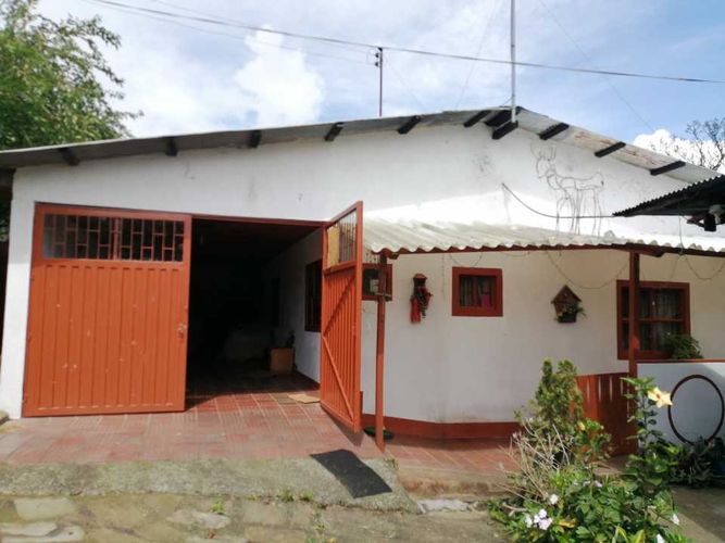 Finca en  Venta en Guayabal de siquima - Imagen 1