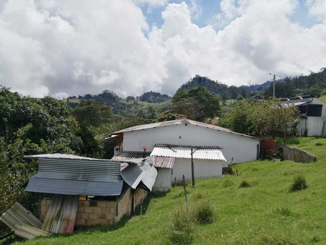 Finca en  Venta en Guayabal de siquima - Miniatura 2