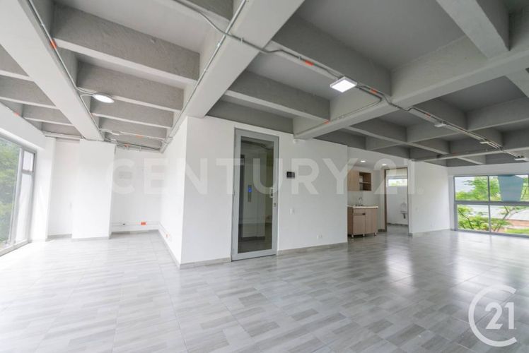 Edificio en venta en Belén, Medellín - Miniatura 2