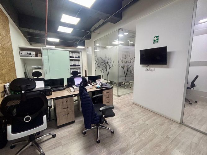 Oficina en Venta en Usaquen, Bogotá - Miniatura 17