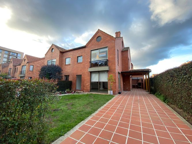 Casa en Arriendo en Hacienda san jose, Chía - Imagen 1