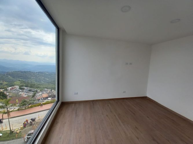 Apartaestudio en Venta en Chipre, Manizales - Miniatura 4