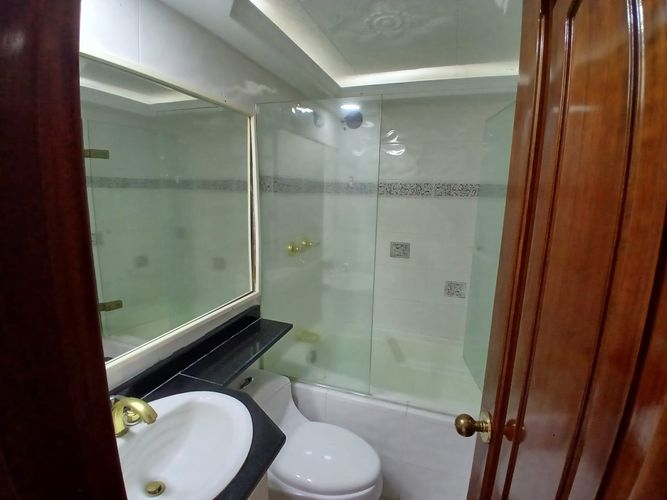 Apartamento en  Venta en Pinares, Pereira - Miniatura 19