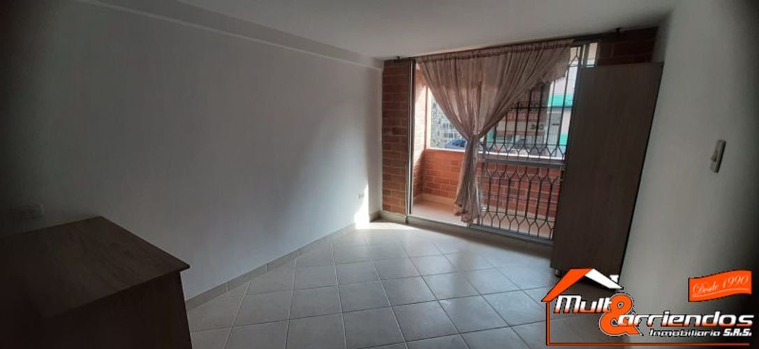 Apartaestudio en  Arriendo en Calasanz, Medellín - Miniatura 4