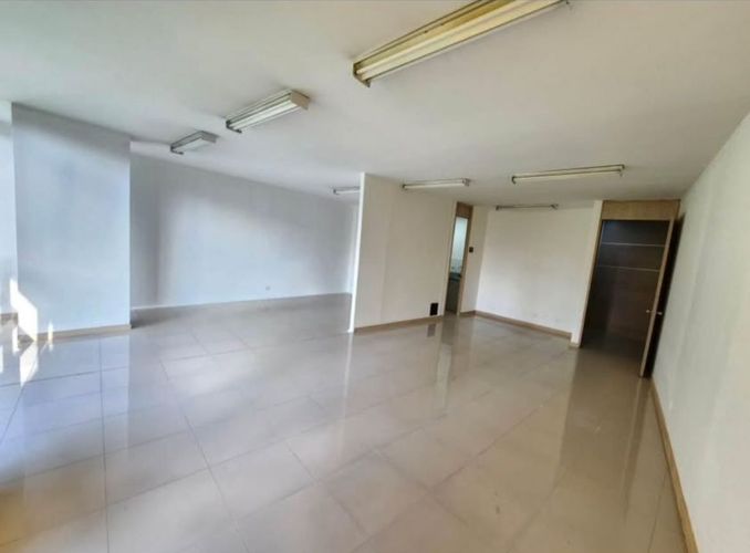 Oficina en Venta en Castropol, Medellín - Miniatura 3