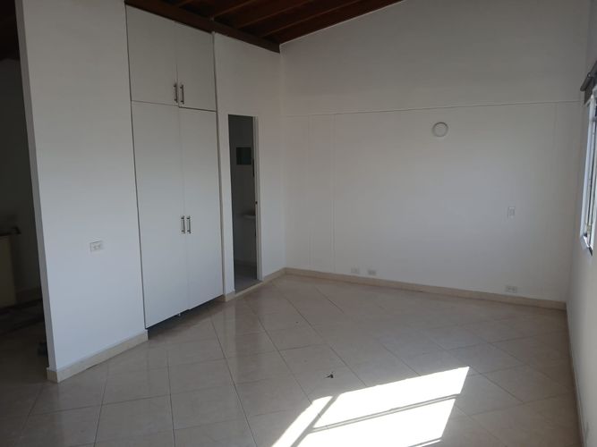 Apartaestudio en Arriendo en Calasanz parte alta, Medellín - Miniatura 7