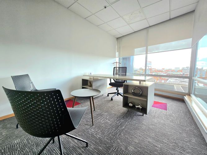 Oficina en Arriendo en Usaquen, Bogotá - Miniatura 8
