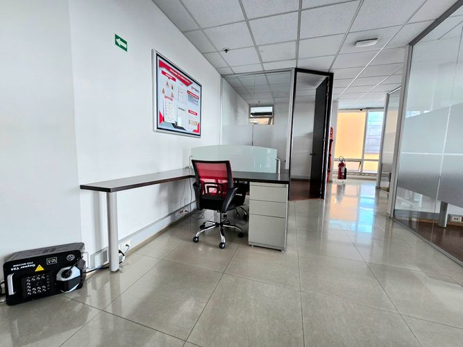 Oficina en Arriendo en Usaquen, Bogotá - Miniatura 9