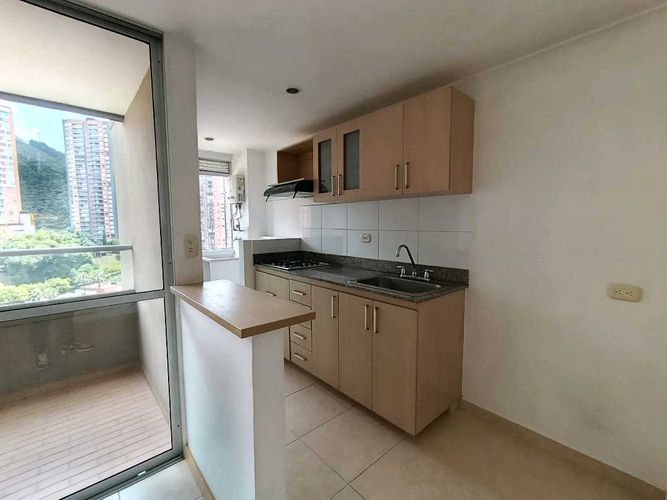 Apartamento en Arriendo en San jose, Sabaneta - Miniatura 3
