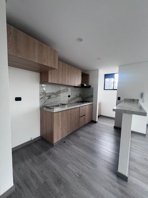 Apartamento en Venta en Ciudad Montes, Bogotá - Miniatura 2