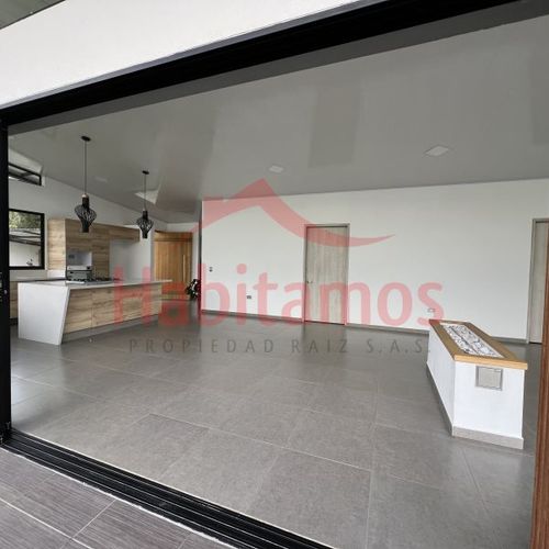 Casa en Arriendo en El carmen de viboral - Miniatura 6