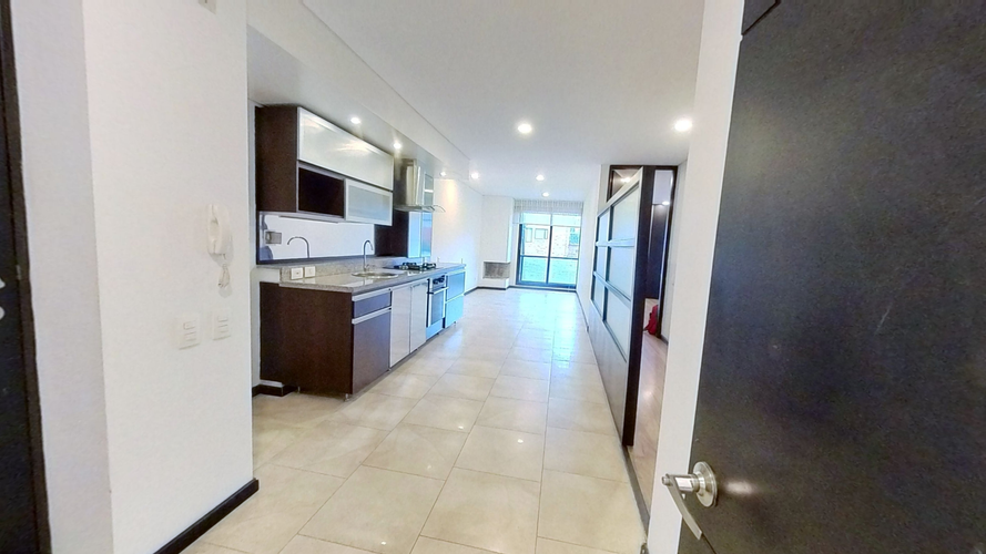 Apartamento en Venta en Santa Barbara, Bogotá - Miniatura 3