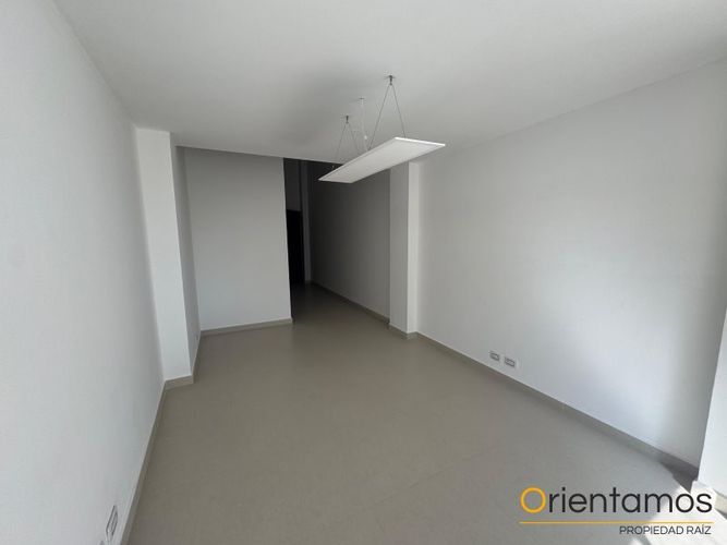 Oficina en Arriendo en El Poblado, Medellín - Miniatura 6