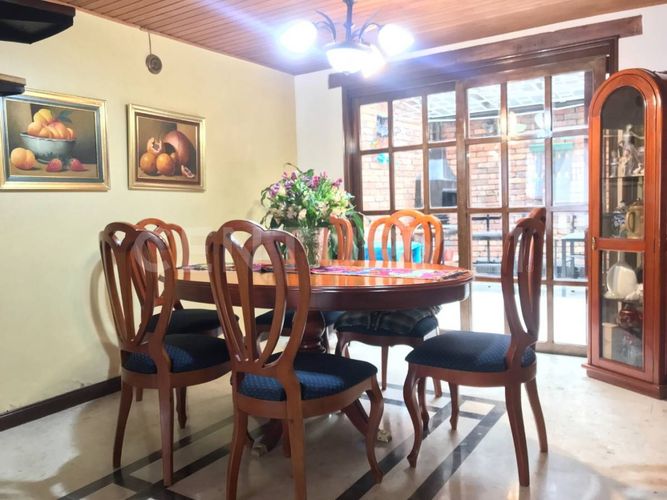 Casa en venta en Cedritos, Bogotá - Miniatura 3