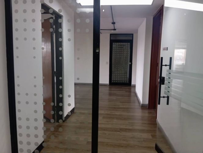 Oficina en Arriendo en Chapinero, Bogotá - Miniatura 17