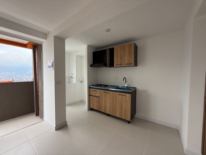 Apartamento en Venta en Los gomez, Itaguí - Miniatura 2