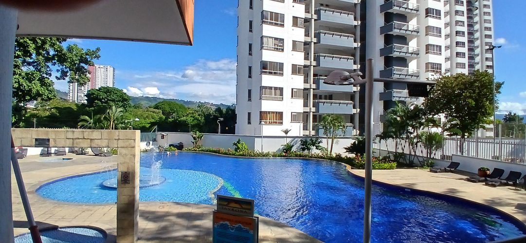Apartamento en Venta en Cañaveral, Floridablanca - Miniatura 2