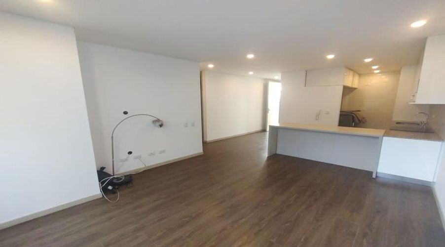 Apartamento en  Venta en Santa barbara alta, Bogotá - Miniatura 3