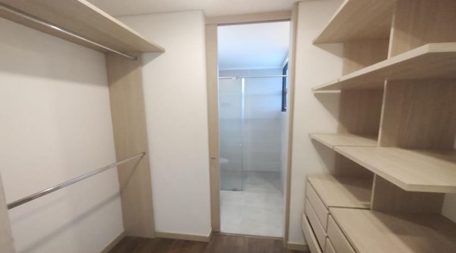 Apartamento en  Venta en Santa barbara alta, Bogotá - Miniatura 17